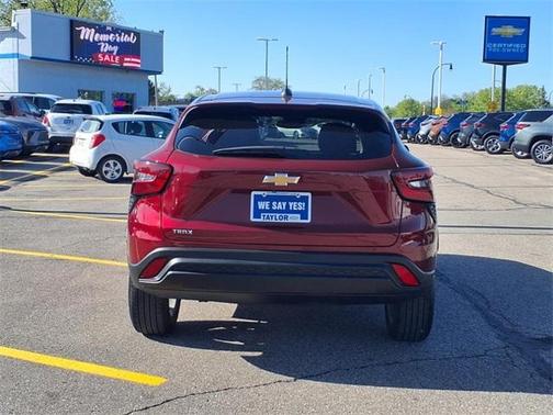 2024 Chevrolet Trax LS