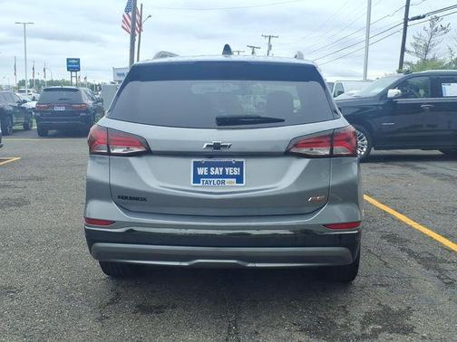 Sterling Gray Metallic 2023 Chevrolet Equinox RS