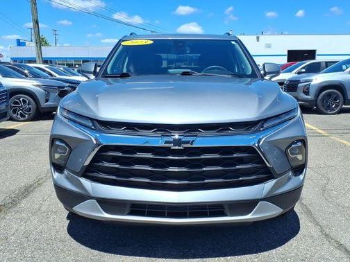 Sterling Gray Metallic 2023 Chevrolet Blazer 2LT
