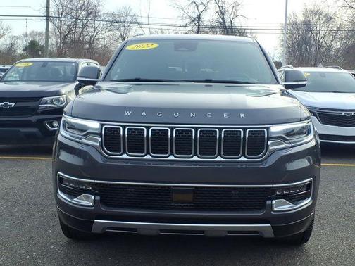 Metallic 2022 Jeep Wagoneer Series III
