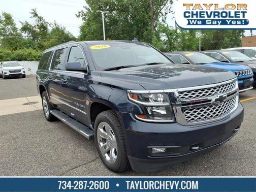 Blue Velvet Metallic 2019 Chevrolet Suburban LT