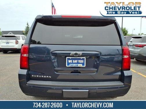 Blue Velvet Metallic 2019 Chevrolet Suburban LT