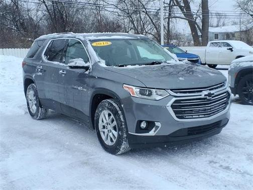 2018 Chevrolet Traverse LT Cloth