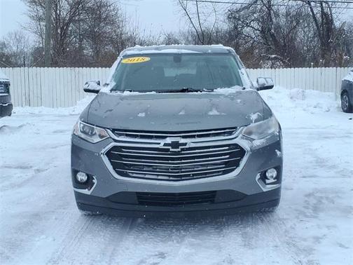 2018 Chevrolet Traverse LT Cloth