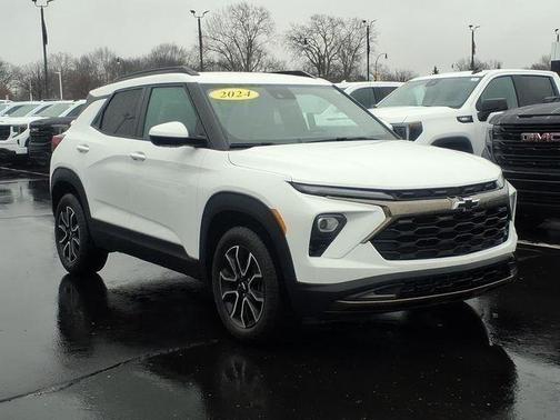 Summit White 2024 Chevrolet Trailblazer ACTIV