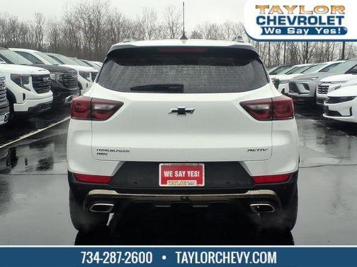Summit White 2024 Chevrolet Trailblazer ACTIV