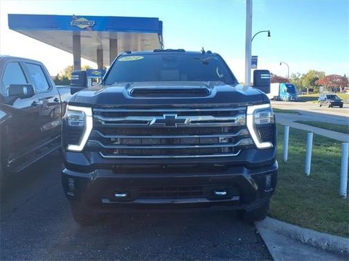 2024 Chevrolet Silverado 2500 High Country