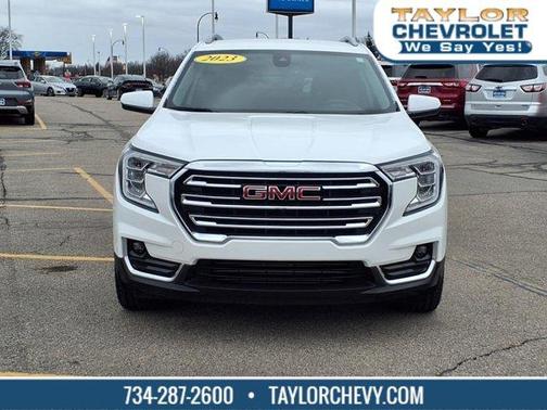 2023 GMC Terrain SLT