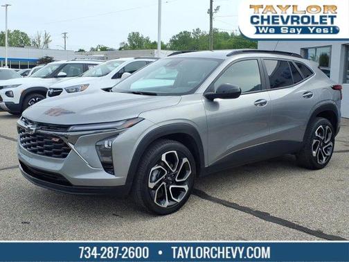 Sterling Gray Metallic 2024 Chevrolet Trax 2RS