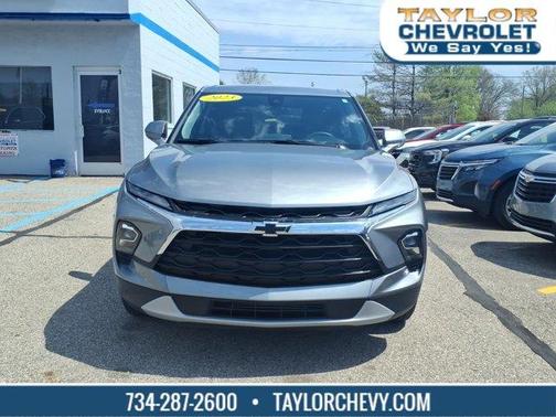 Sterling Gray Metallic 2023 Chevrolet Blazer 2LT