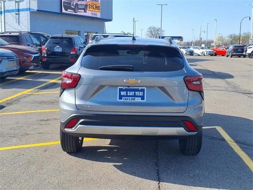 2024 Chevrolet Trax LT