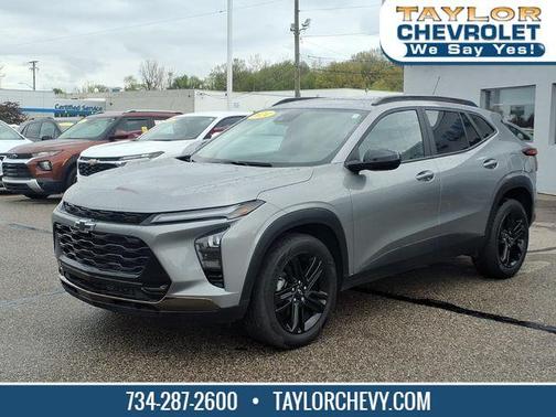 Sterling Gray Metallic 2024 Chevrolet Trax ACTIV