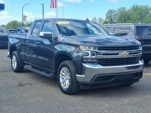 Shadow Gray Metallic 2021 Chevrolet Silverado 1500 LT