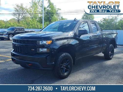 Black 2019 Chevrolet Silverado 1500 Custom Trail Boss