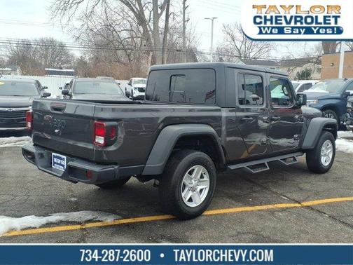 2020 Jeep Gladiator Sport