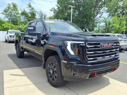 2025 GMC Sierra 2500 AT4