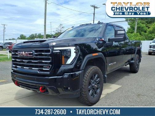 2025 GMC Sierra 2500 AT4