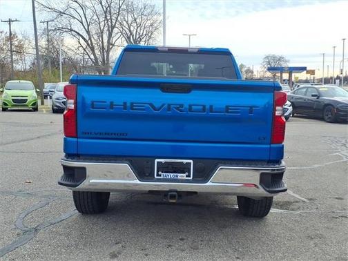 2023 Chevrolet Silverado 1500 LT