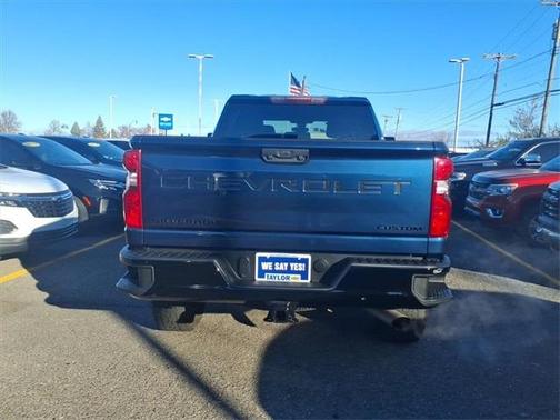 2022 Chevrolet Silverado 2500 Custom