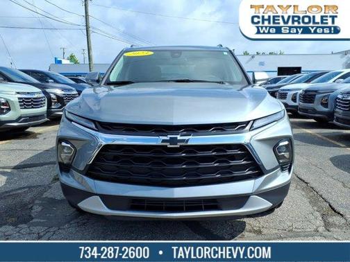 Sterling Gray Metallic 2023 Chevrolet Blazer 2LT