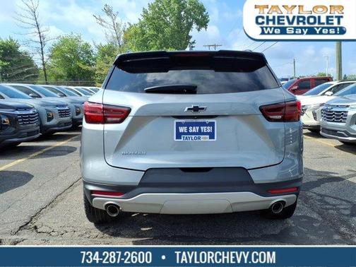 Sterling Gray Metallic 2023 Chevrolet Blazer 2LT