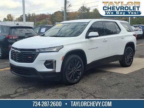 2023 Chevrolet Traverse RS