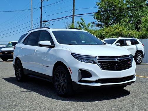 Summit White 2023 Chevrolet Equinox RS