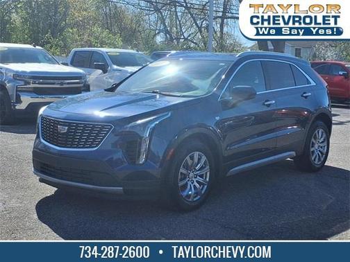 2020 Cadillac XT4 Premium Luxury
