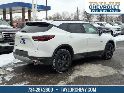 2024 Chevrolet Blazer LT