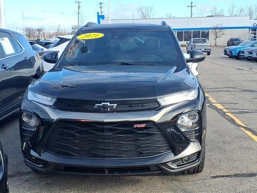 Mosaic Black Metallic 2021 Chevrolet Trailblazer RS