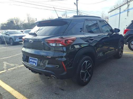 Mosaic Black Metallic 2021 Chevrolet Trailblazer RS