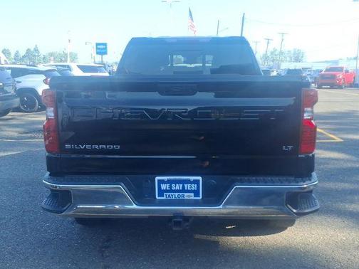 Black 2022 Chevrolet Silverado 1500 LT