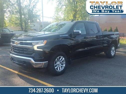 Black 2022 Chevrolet Silverado 1500 LT