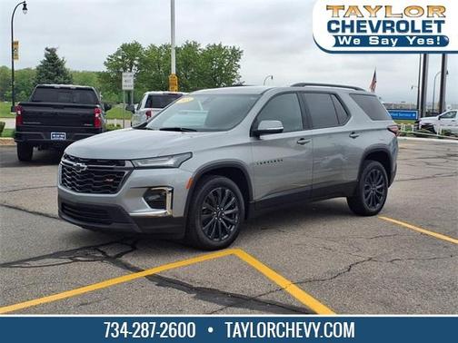 2023 Chevrolet Traverse RS