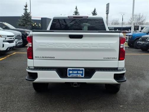 2020 Chevrolet Silverado 1500 Custom