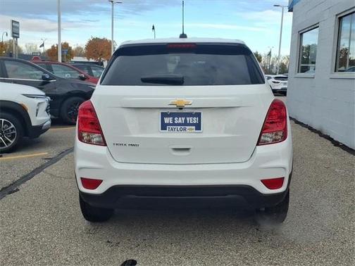 2022 Chevrolet Trax LS