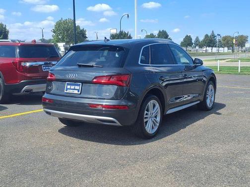 2020 Audi Q5 40 Premium Plus