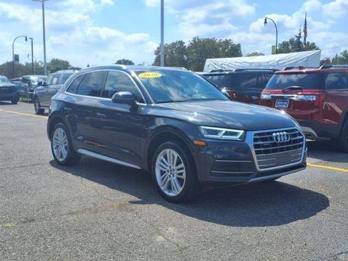2020 Audi Q5 40 Premium Plus