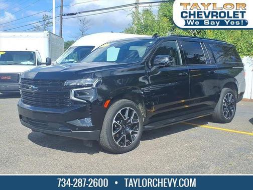 Black 2024 Chevrolet Suburban RST