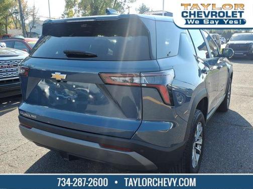 Lakeshore Blue Metallic 2025 Chevrolet Equinox LT