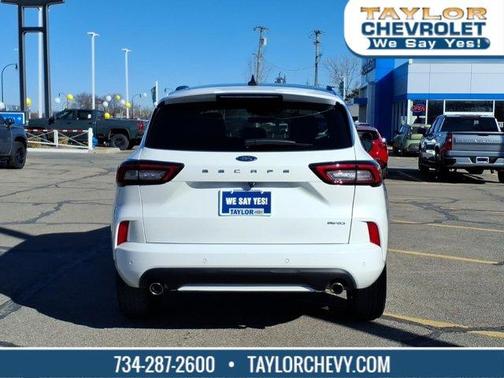 2024 Ford Escape ST-Line