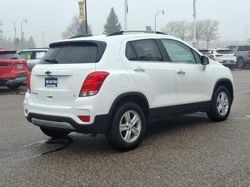 Summit White 2020 Chevrolet Trax LT