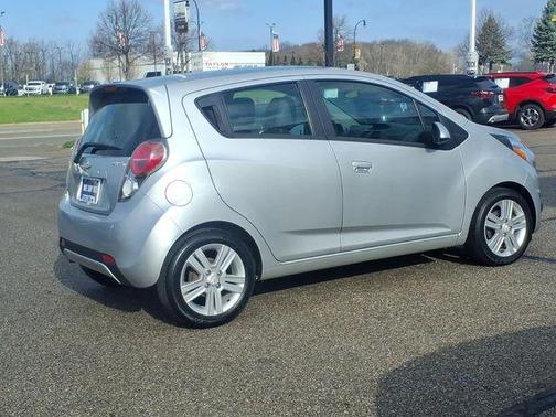 Silver Ice Metallic 2015 Chevrolet Spark 1LT