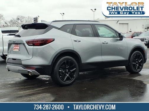 Sterling Gray Metallic 2024 Chevrolet Blazer LT