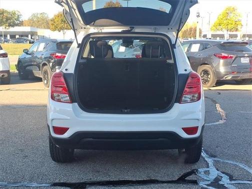 2022 Chevrolet Trax LS