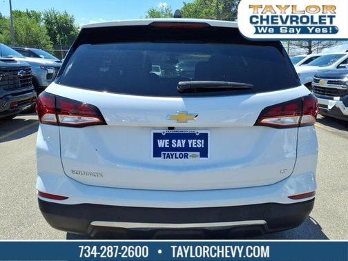 Summit White 2024 Chevrolet Equinox LT