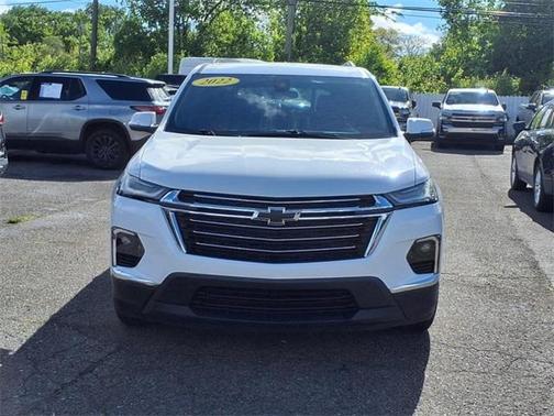 2022 Chevrolet Traverse LT Cloth