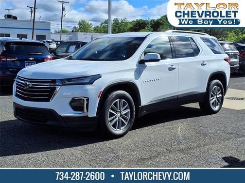 2022 Chevrolet Traverse LT Cloth
