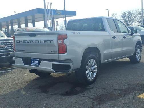 2021 Chevrolet Silverado 1500 Custom