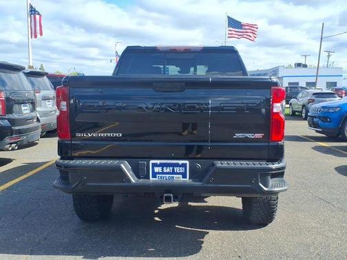 Black 2023 Chevrolet Silverado 1500 ZR2